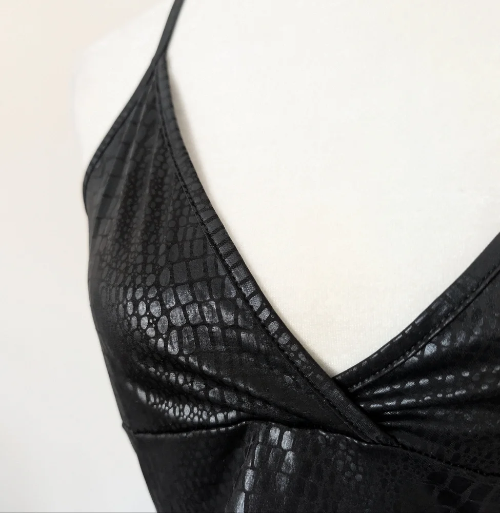 Faux leather crocodile textured faux leather crop top/bralette - Picture 3 of 5